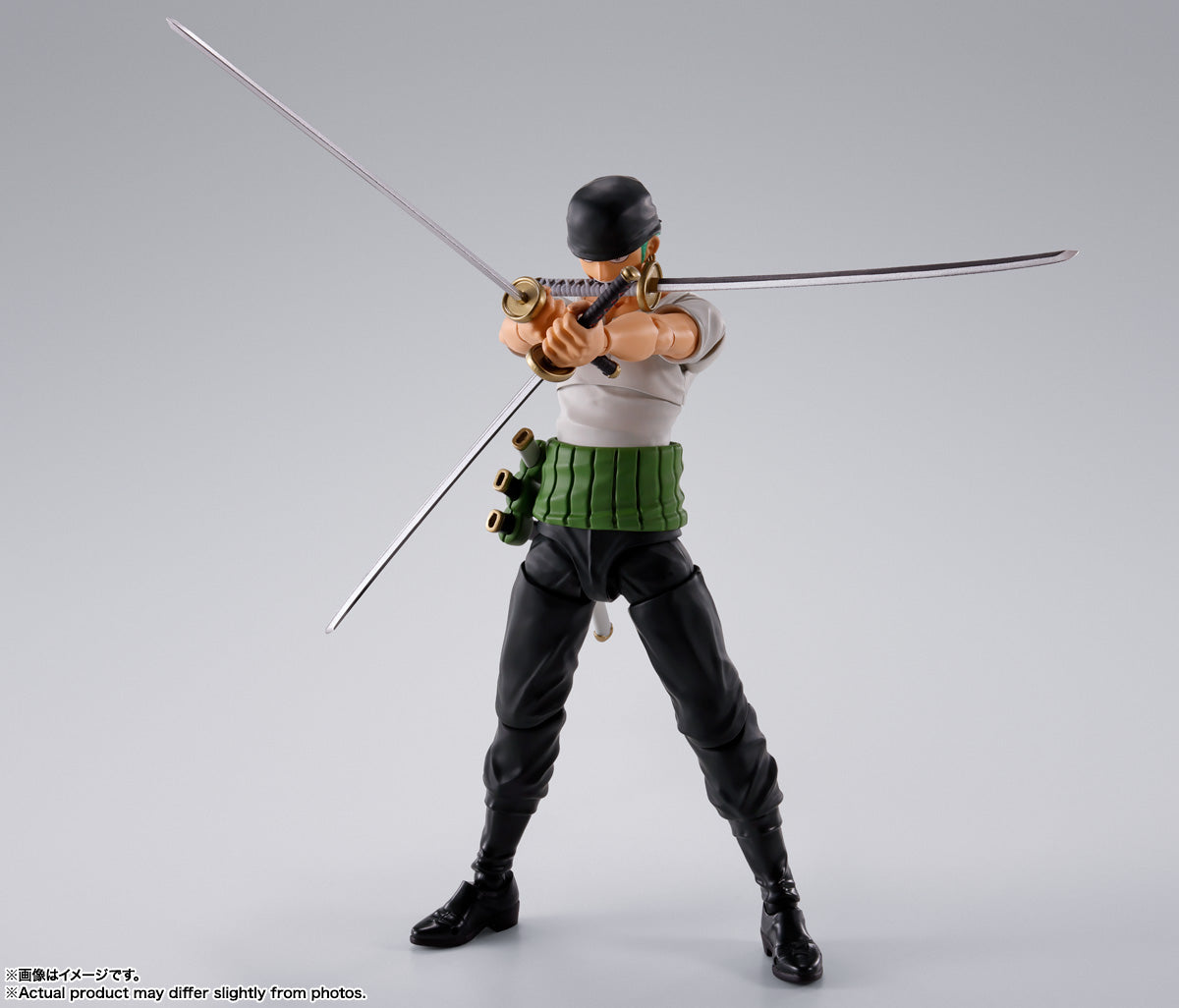 S.H.Figuarts One Piece Roronoa Zoro Romance Dawn Tamashii Nations Bandai
