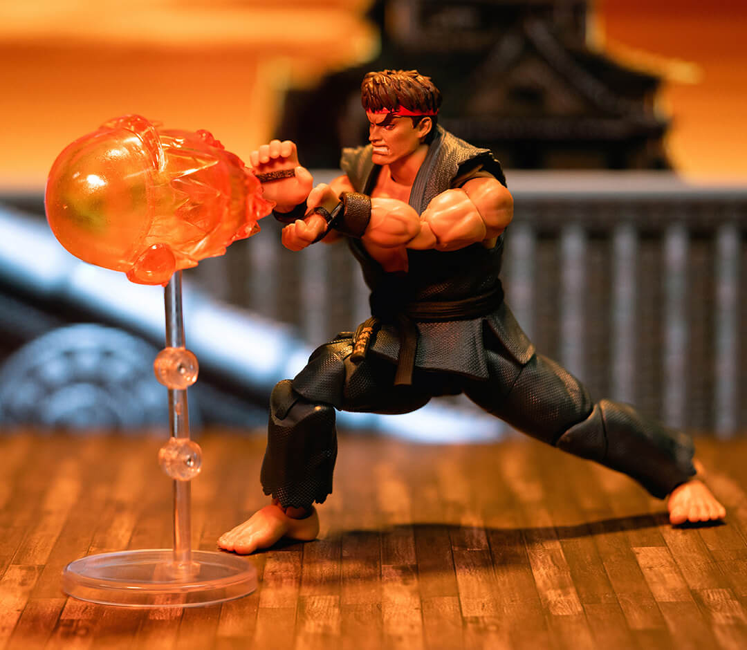 Jada Toys Ultra Street Fighter II – Evil Ryu (1/12 Scale Deluxe Set, Exclusive) Action Figure