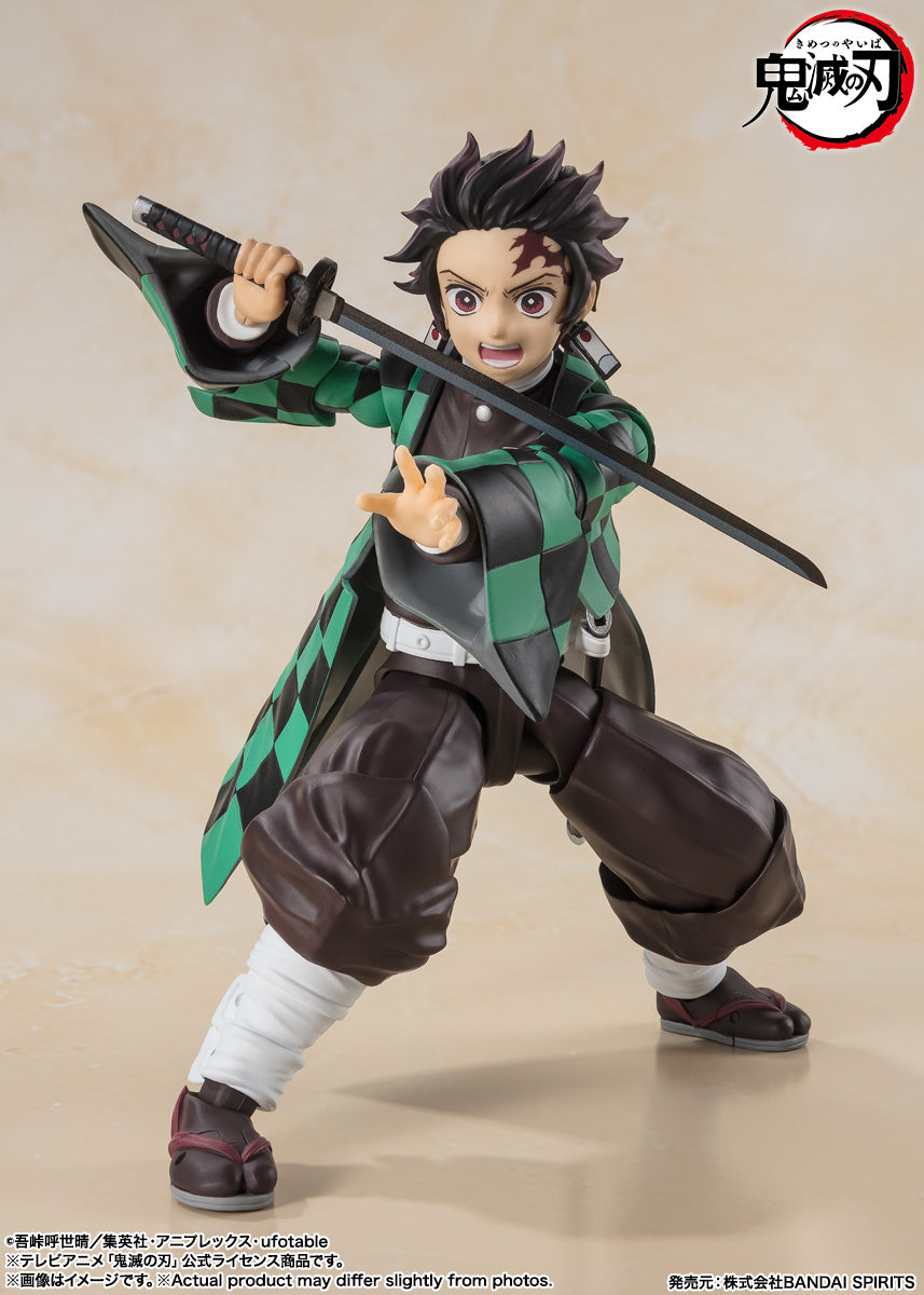 S.H.Figuarts Demon Slayer Kimetsu no Yaiba Tanjiro Kamado Tamashii Nations Bandai
