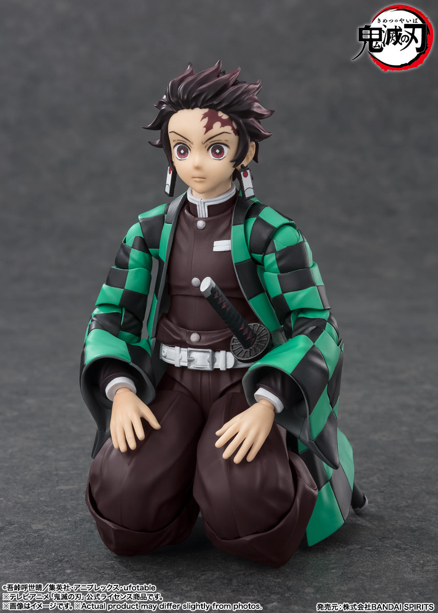S.H.Figuarts Demon Slayer Kimetsu no Yaiba Tanjiro Kamado Tamashii Nations Bandai