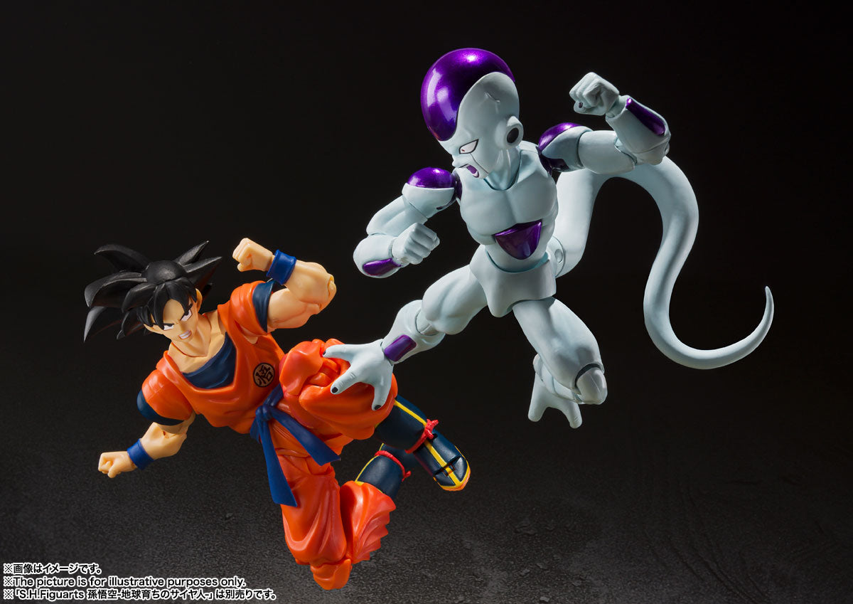 S.H.Figuarts Dragon Ball Frieza Fourth Form Tamshii Nations Bandai