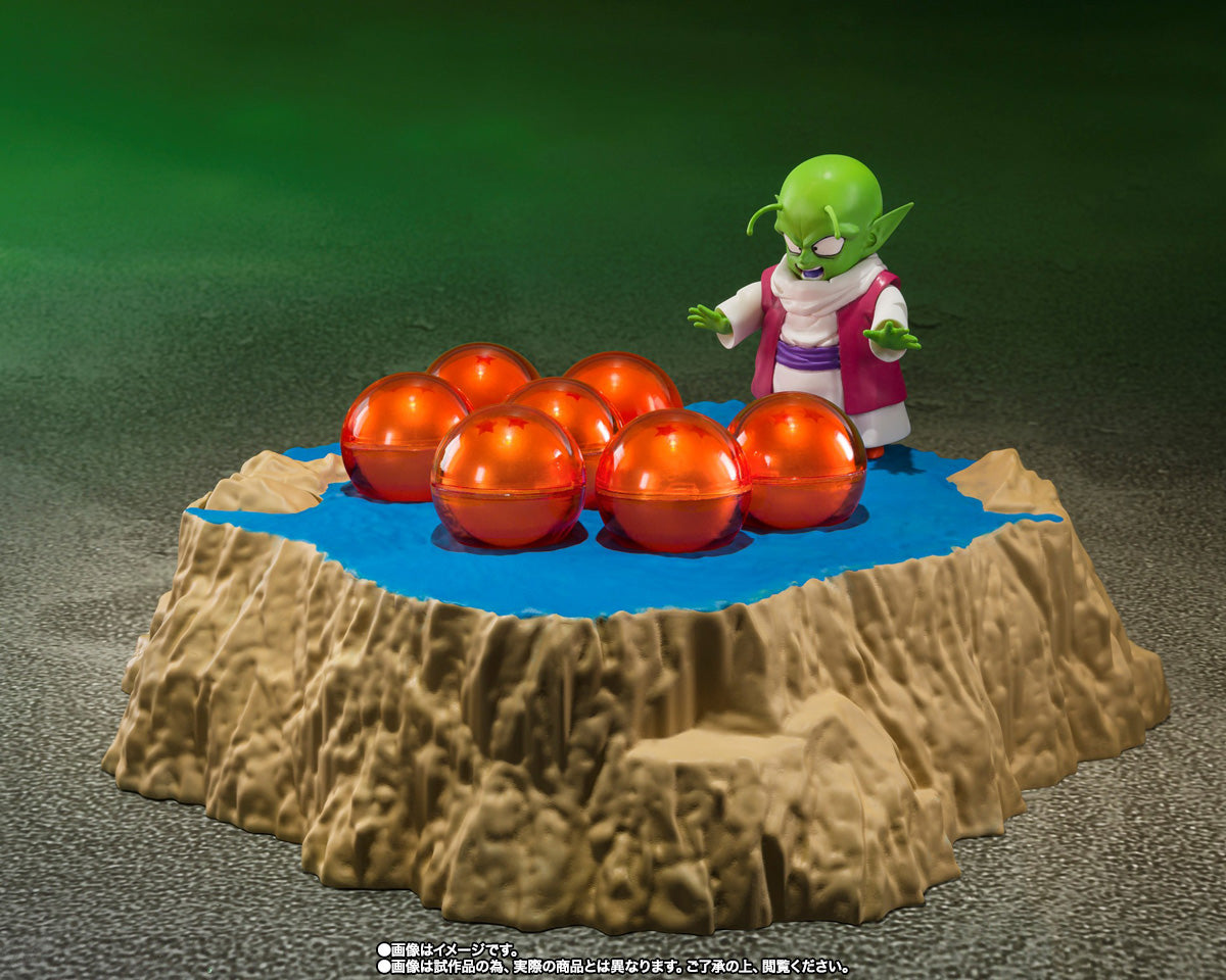 S.H.Figuarts Dragon Ball Porunga and Dende Luminous Dragon Ball Set Come Forth Genuine Shenron Tamashii Nations Bandai