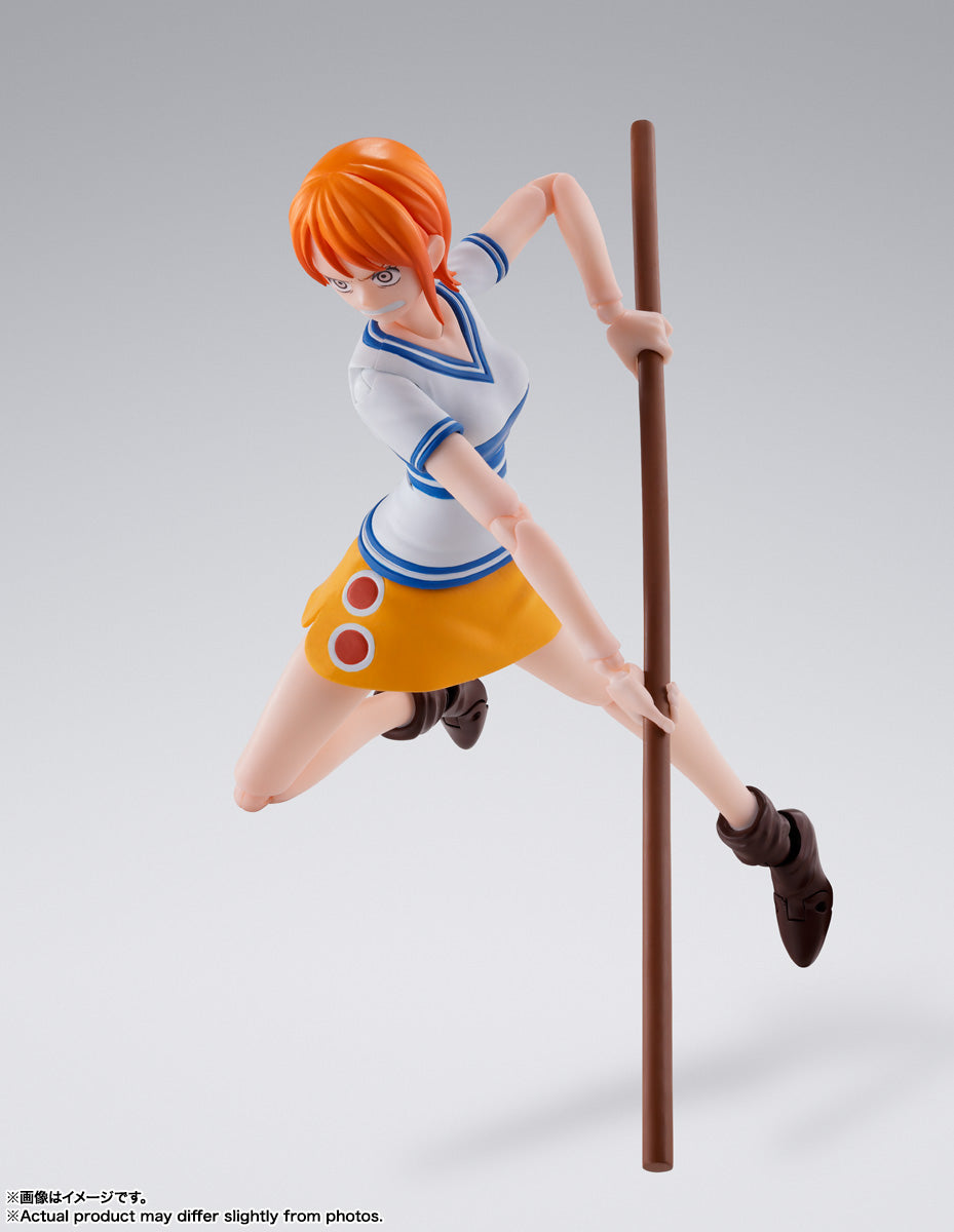 S.H.Figuarts One Piece Nami Romance Dawn Tamashii Nations Bandai Action Figure